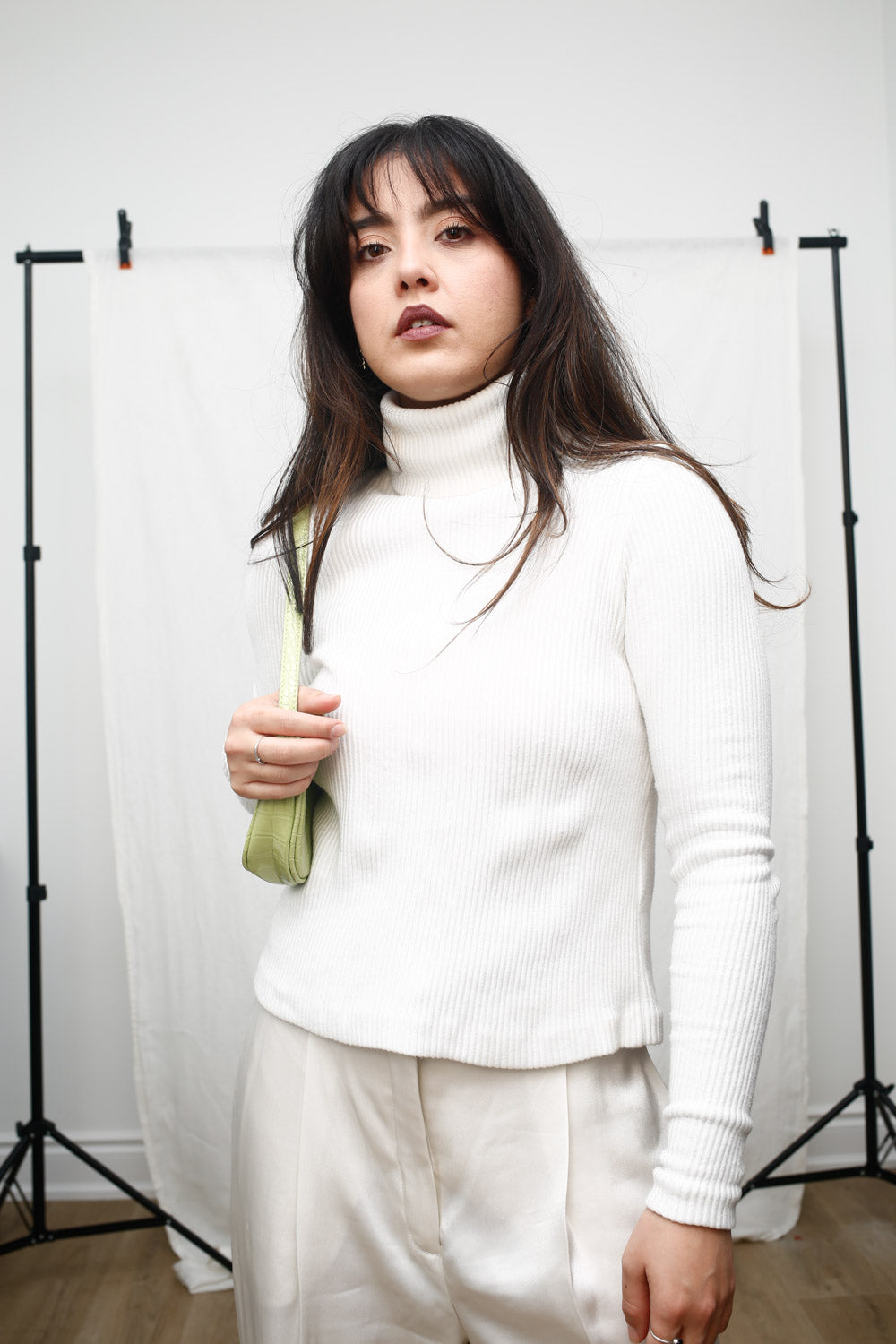 White Ribbed Turtleneck – Fitted Knit