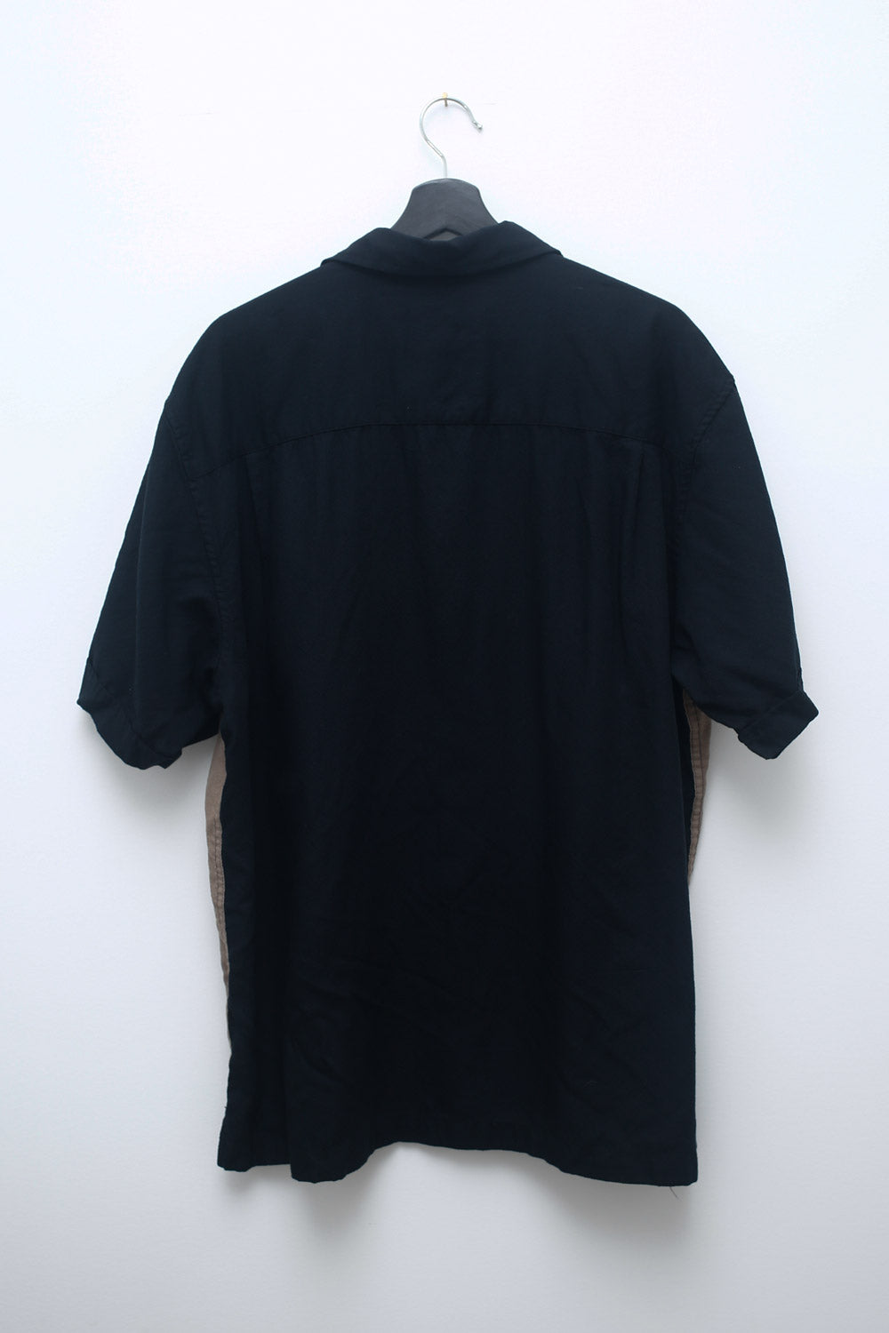 Van Heusen Studio Colorblock Shirt – Black & Taupe (Size L)