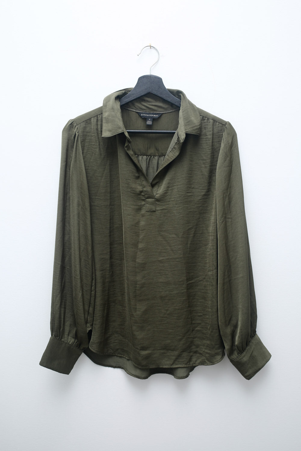 Banana Republic Satin Olive Blouse (M)