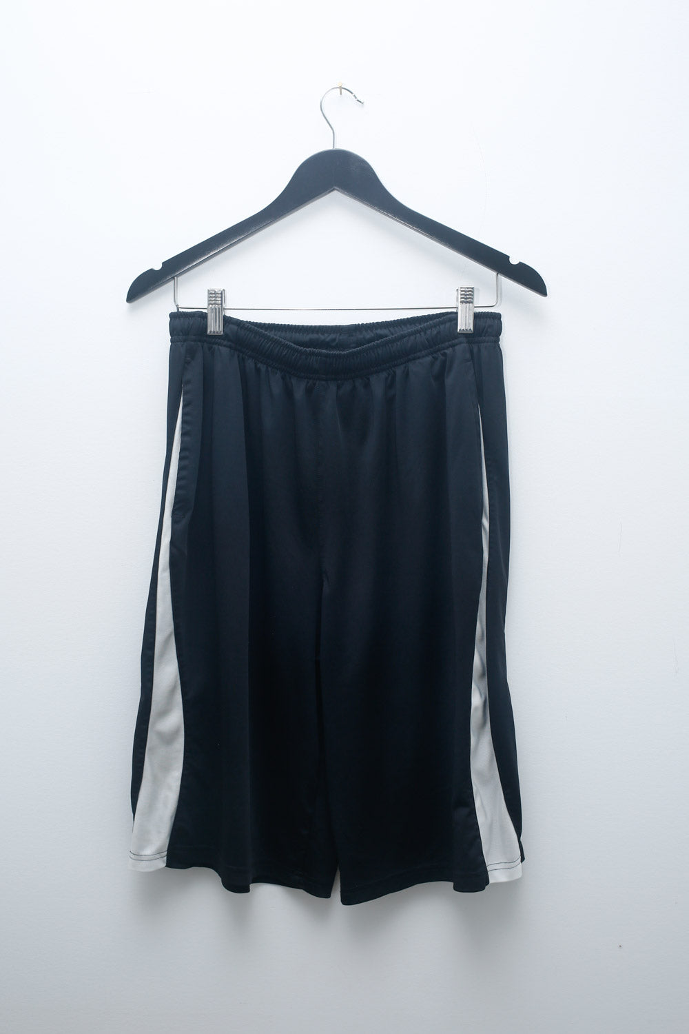 Nike Black & White Athletic Shorts – Vintage Sportswear Running Training