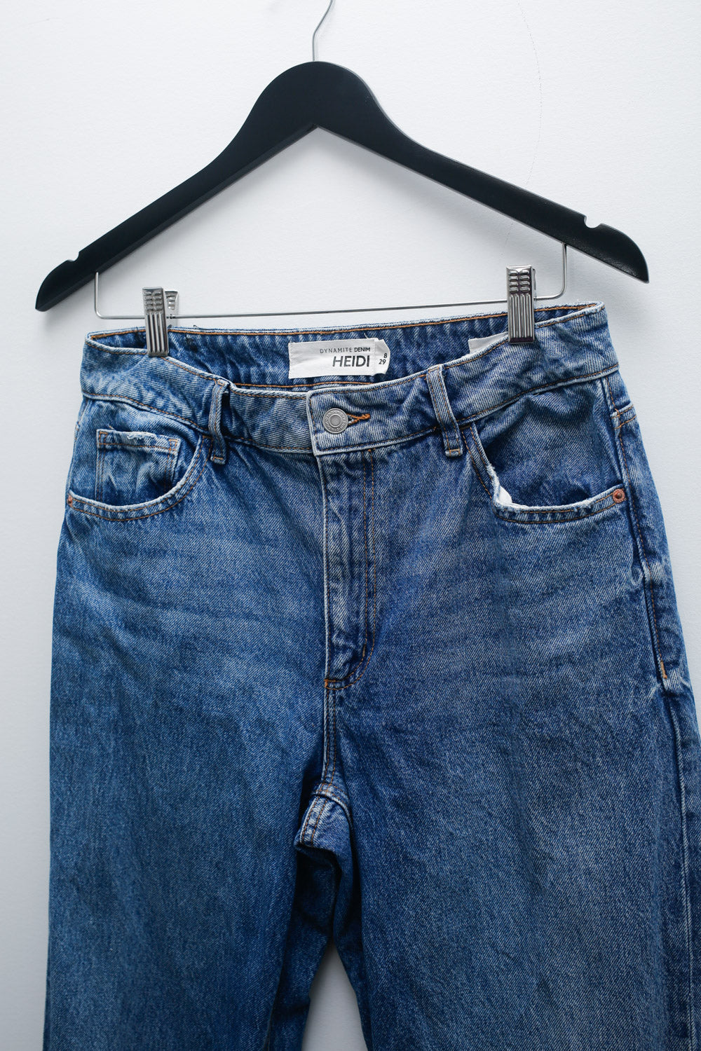 Denim “Heidi” Straight-Leg Jeans – Size 29